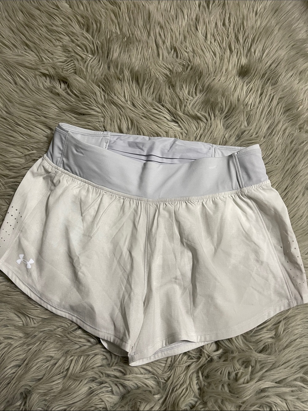 Under Armour White Women's Athletic Skort with Gray Waistband